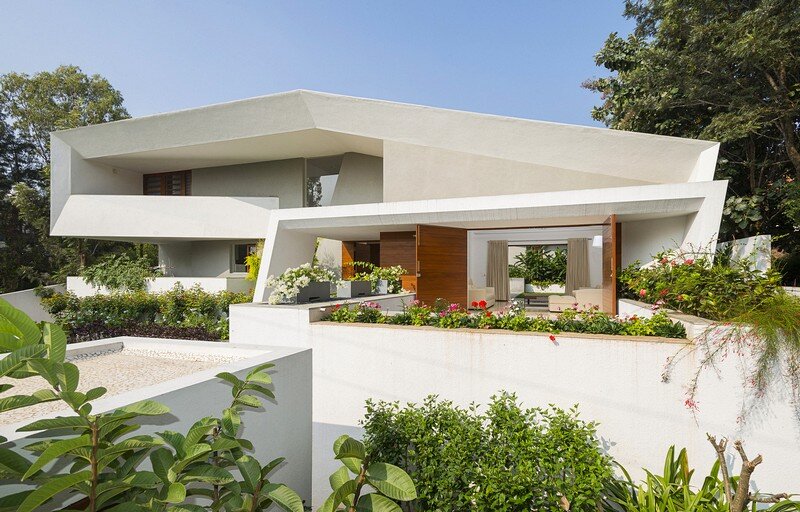 Contemporary Villa in HSR Layout